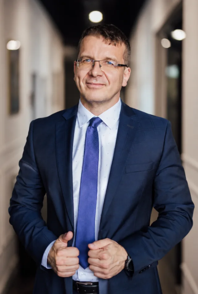 dr Artur Oleś, wspólnik BTLA