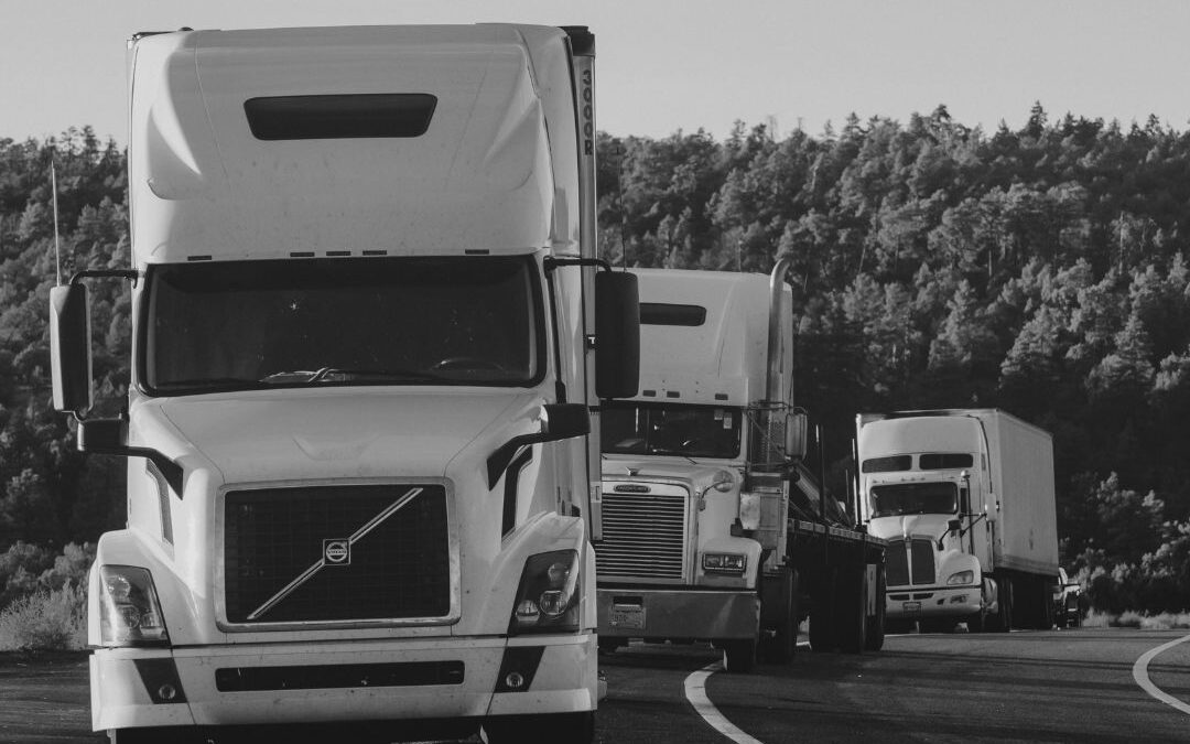SENT w transporcie międzynarodowym – jak łączyć obowiązki prawne i ubezpieczeniowe?